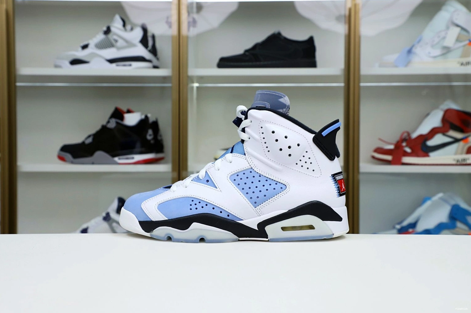 6 AIR 'UNC RETRO JORDAN HOME' 1103